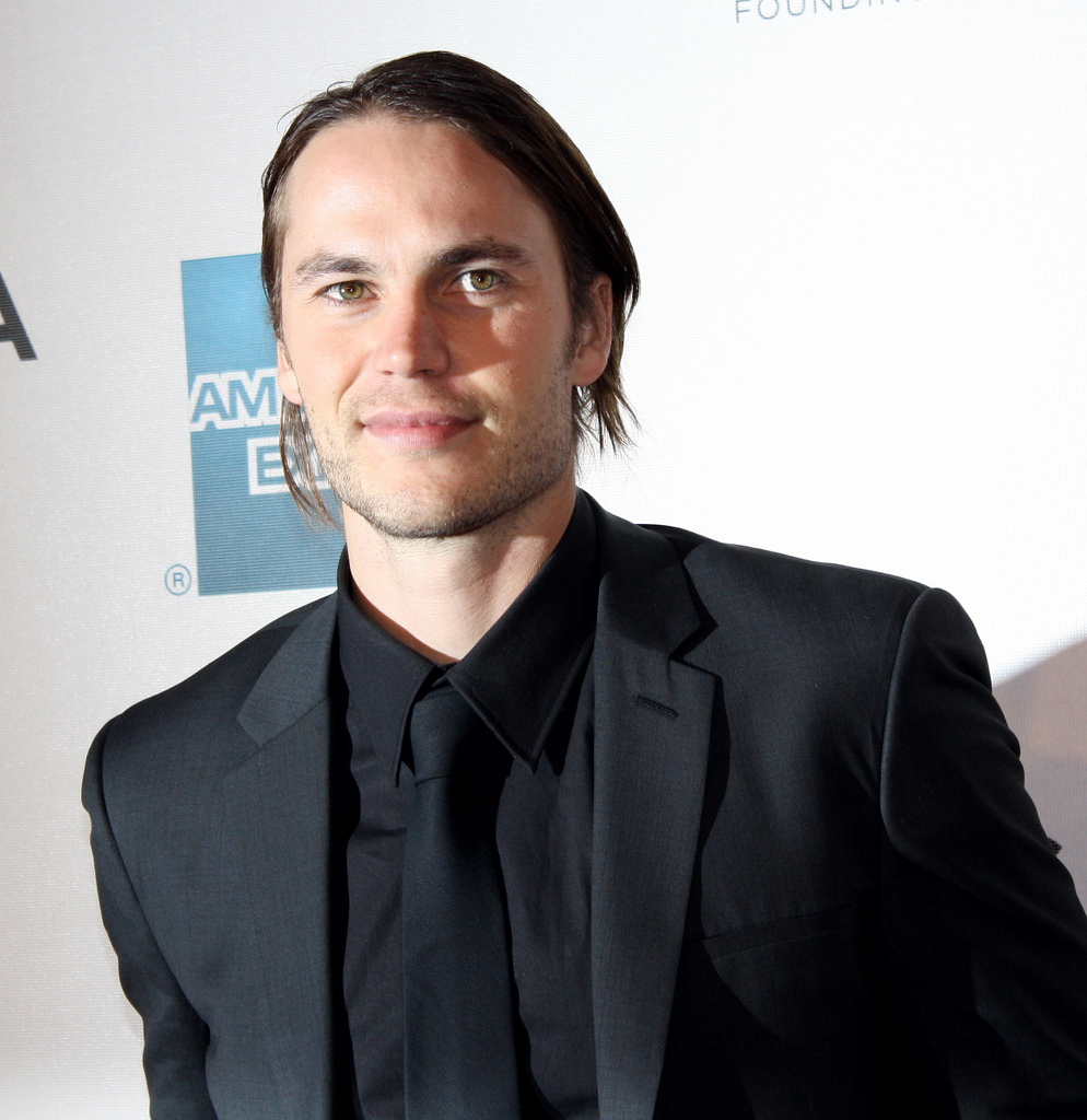 Taylor Kitsch - Wallpaper Colection