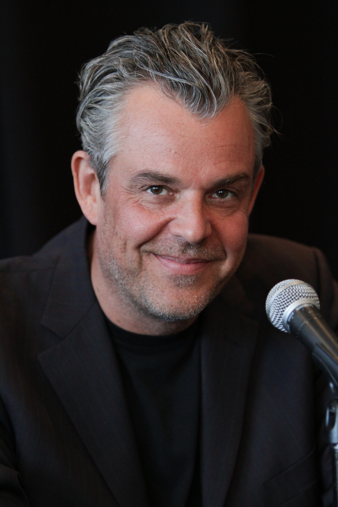 Danny Huston dead