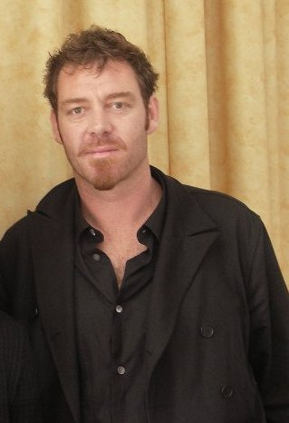 Marton Csokas clive owen